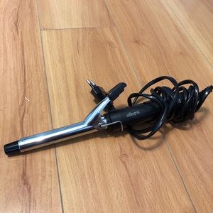 Curling Iron BRAND NEW